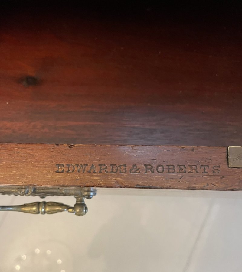 Outstanding Quality Antique Victorian Mahogany Inlaid Kneehole Desk by Edwards and Roberts - Image 10